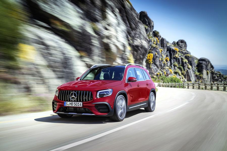  Mercedes-AMG GLB35 4Matic (X247) 2019 года  (WW) (фото 10 из 47)